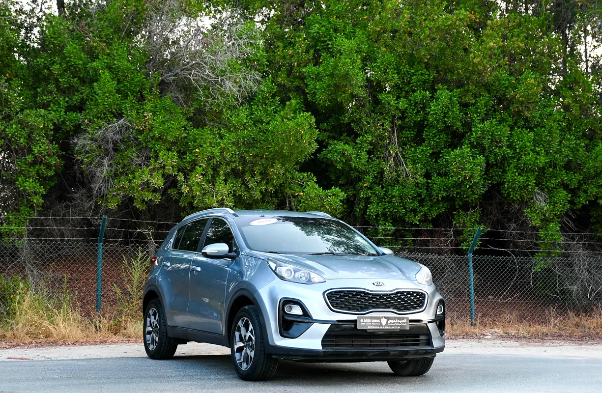 Kia Sportage 2019 — photo 1 of 18