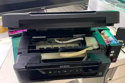 Epson EcoTank L355 All-in-One Wi-Fi Inkjet Printer - Clean Condition (Includes Cables  Box)