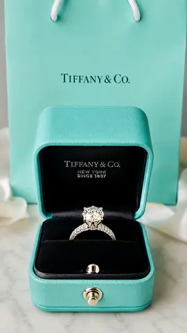Tiffany Co. Ring urgent 🚨 sale