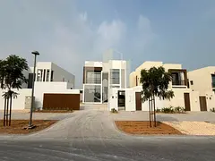Executive Type | Modern Finishes | Prime Location