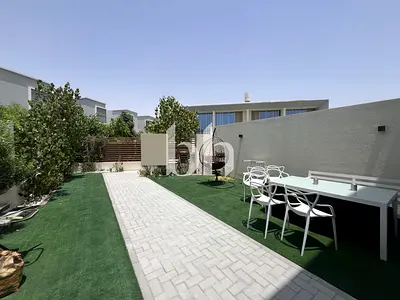 Huge Corner Plot |Rented|Green Belt|Clubhouse