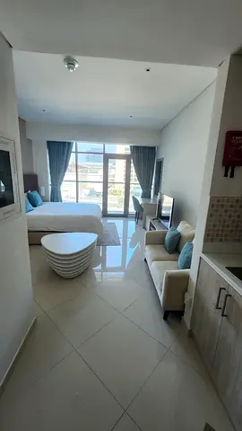 Fully Furnished Studio | Prime Palm Jumeirah Address | Investor Opportunity