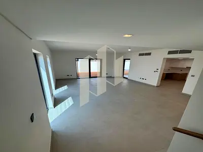 Move in Ready | Good Condition | Prime Location
