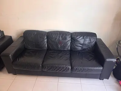 IKEA Comfortable Black Leather 3  2 Seater Sofa