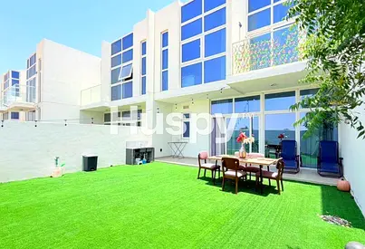 Vacant | Single Row | Furnished/Unfurnished Option
