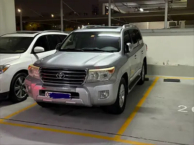 Toyota Land Cruiser GXR 2014 GCC Specs