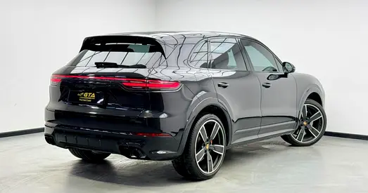 2022 Porsche CAYENNE 照片 6