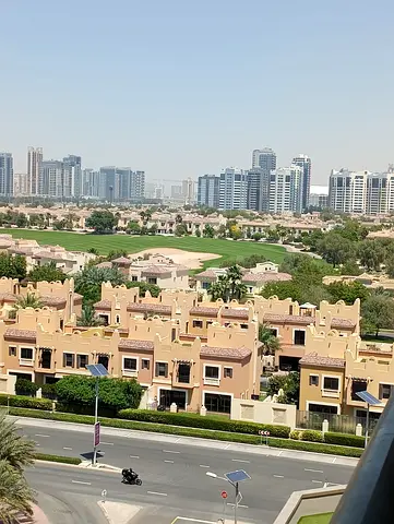 READY TO MOVE - FURNISHED STUDIO @ BEST PRICE