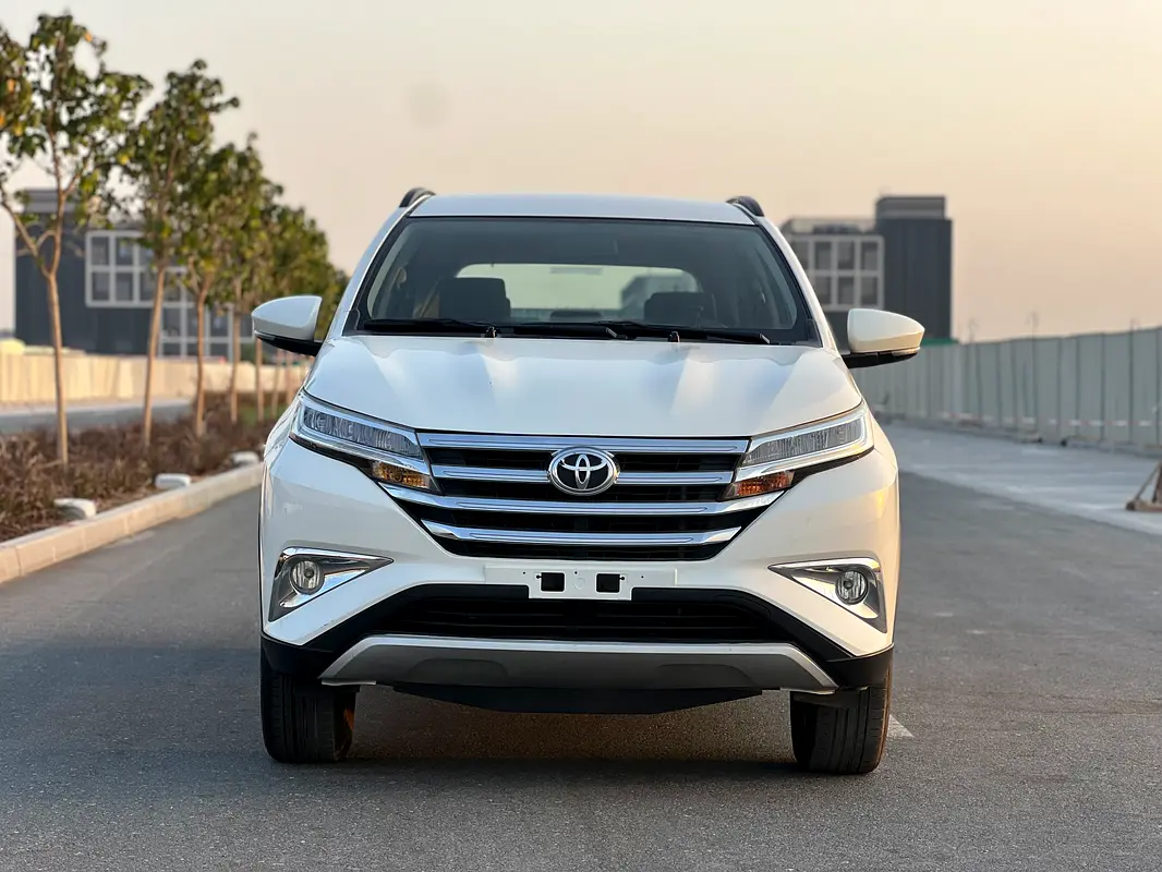 Toyota Rush 2022 — photo 1 of 12