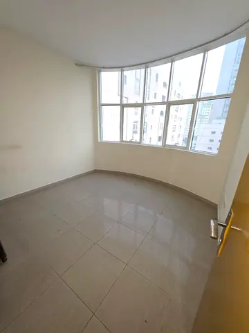 Fully Sunlight, Spacious 1BHK In Family Tower With No Cash Deposit,With Building Parking In Just 30K