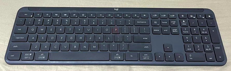 Logitech Signature Slim K950 Wireless Keyboard - Graphite