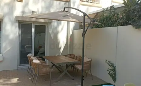 Outdoor dining set with umbrella and 6 chairs - good condition