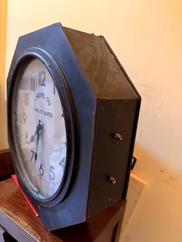 Vintage wall clock in wooden octagonal case - needs minor restoration