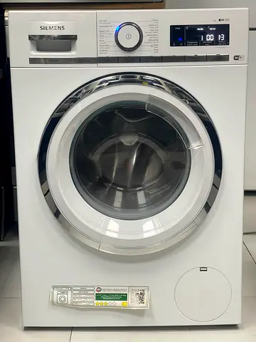 Siemens iQ700 Front Load Washing Machine – 9KG | i-Dos | Wi-Fi | 1400 RPM