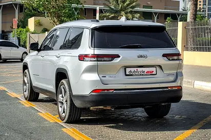 صورة 8 لـ 2022 JEEP GRAND CHEROKEE L