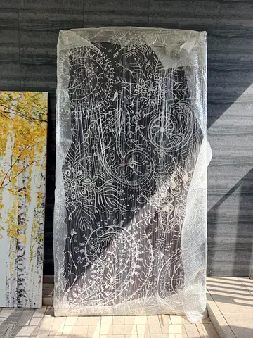 Intricate Paisley Pattern XL Wall Art