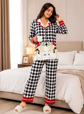 Womens Houndstooth Pattern Pajama Set