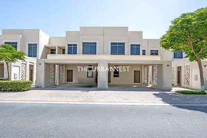 Back to Back | Greenbelt Backing | Prime location
