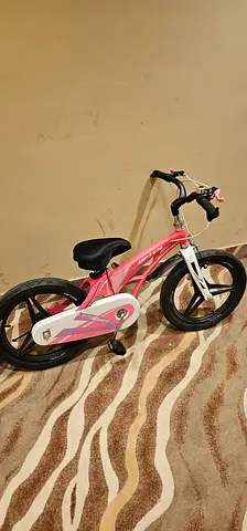 UPTEN Pink Kids Bicycle - Unused, Excellent Condition, Ready to Ride