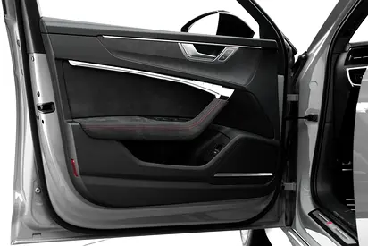 2024 AUDI RS6 — фото 12