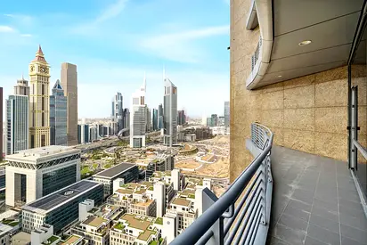 Luxury High-Floor Studio | Museum of the Future View