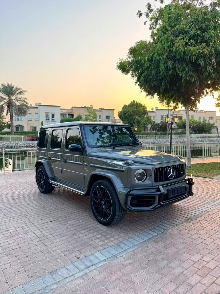 Mercedes-Benz G-Class 2022 — photo 1 of 15
