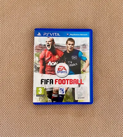 FIFA FOOTBALL - PS VITA