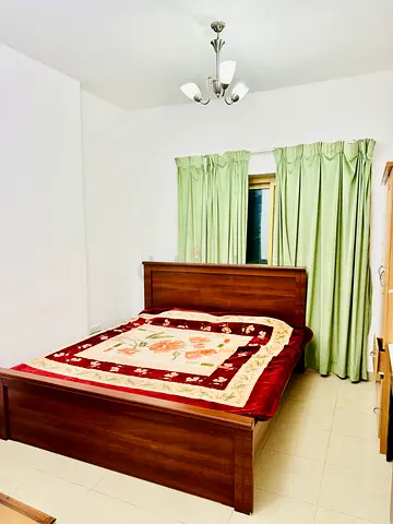 Room available for monthly rent