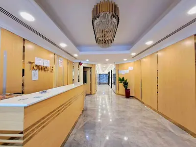 NICE STUDIO ■ MONTH FREE■ DUBAI EXIT & BUS STOP