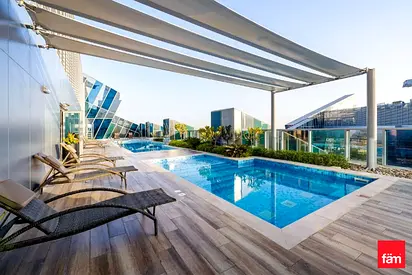Spacious 1br In J One | High Demand Area
