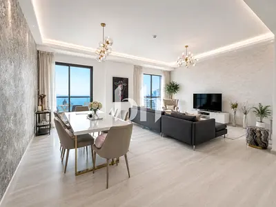 Expansive Sea View | Vacant | Furnished