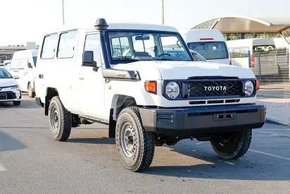 2026 Toyota LAND CRUISER 70 SERIES 照片 2