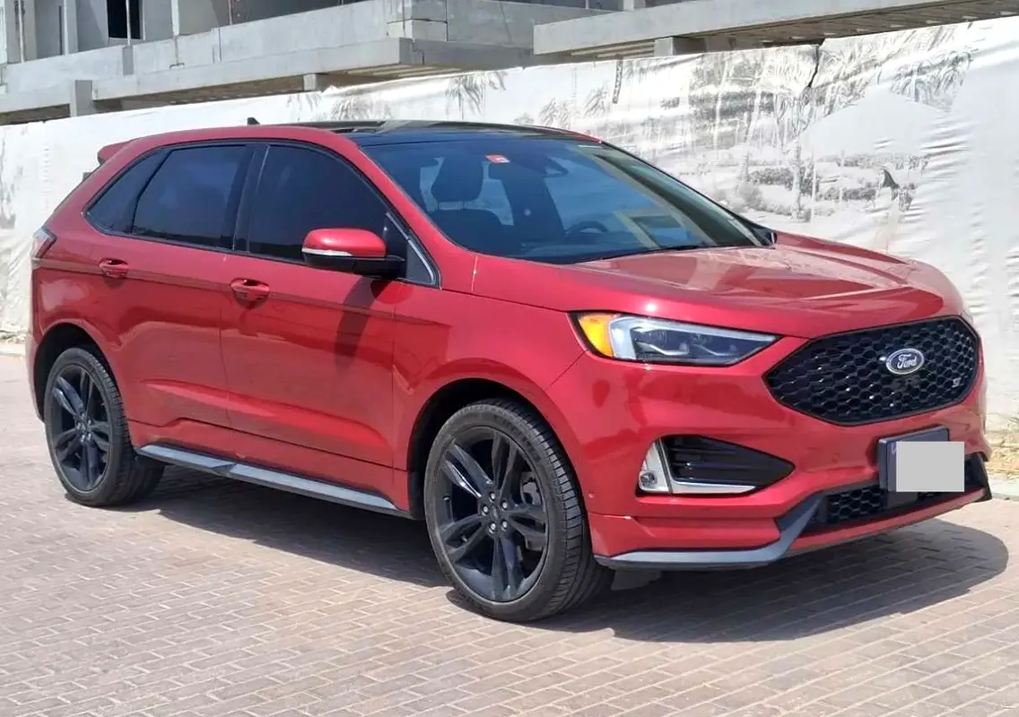 Ford Edge 2022 — photo 1 of 18