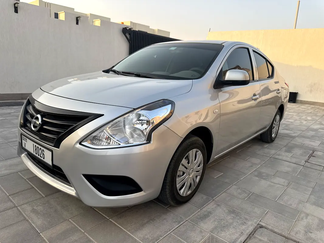 Nissan Sunny 2020 — photo 1 of 20