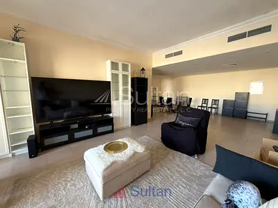 High Floor 2 Bed | Spacious Unit