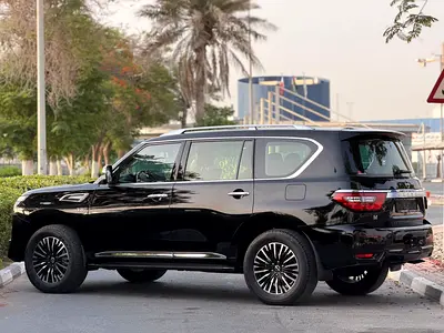 2024 Nissan PATROL 缩略图 4