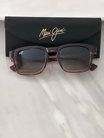 Maui Jim square Sunglasses with Case