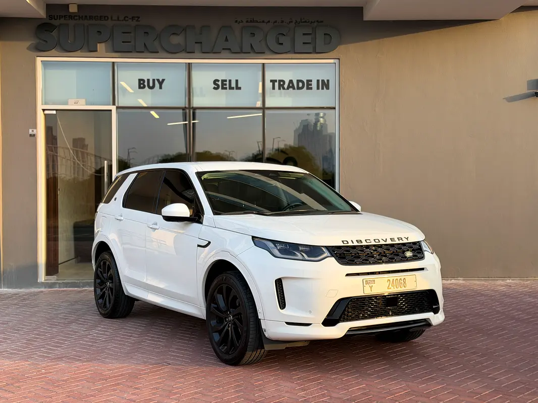 Land Rover Discovery 2021 — photo 1 of 14