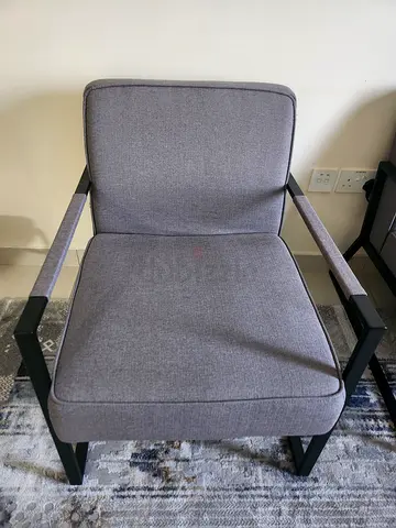 Homes are us 6 Seater Sofa