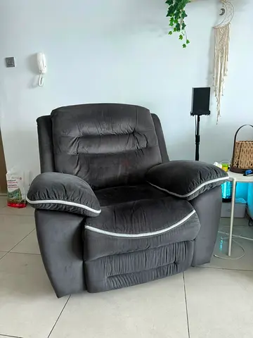 Recliner chair