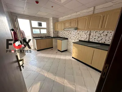 Luxury residence combining an ideal location and modern finishes in Al Rumaila