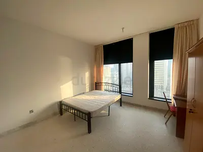 Private Room with partial sea view-for one member- Non cooking.