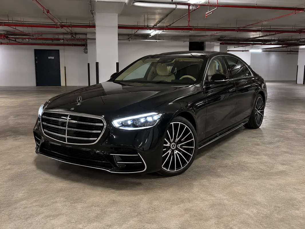 Mercedes-Benz S-Class 2026 — photo 1 of 4