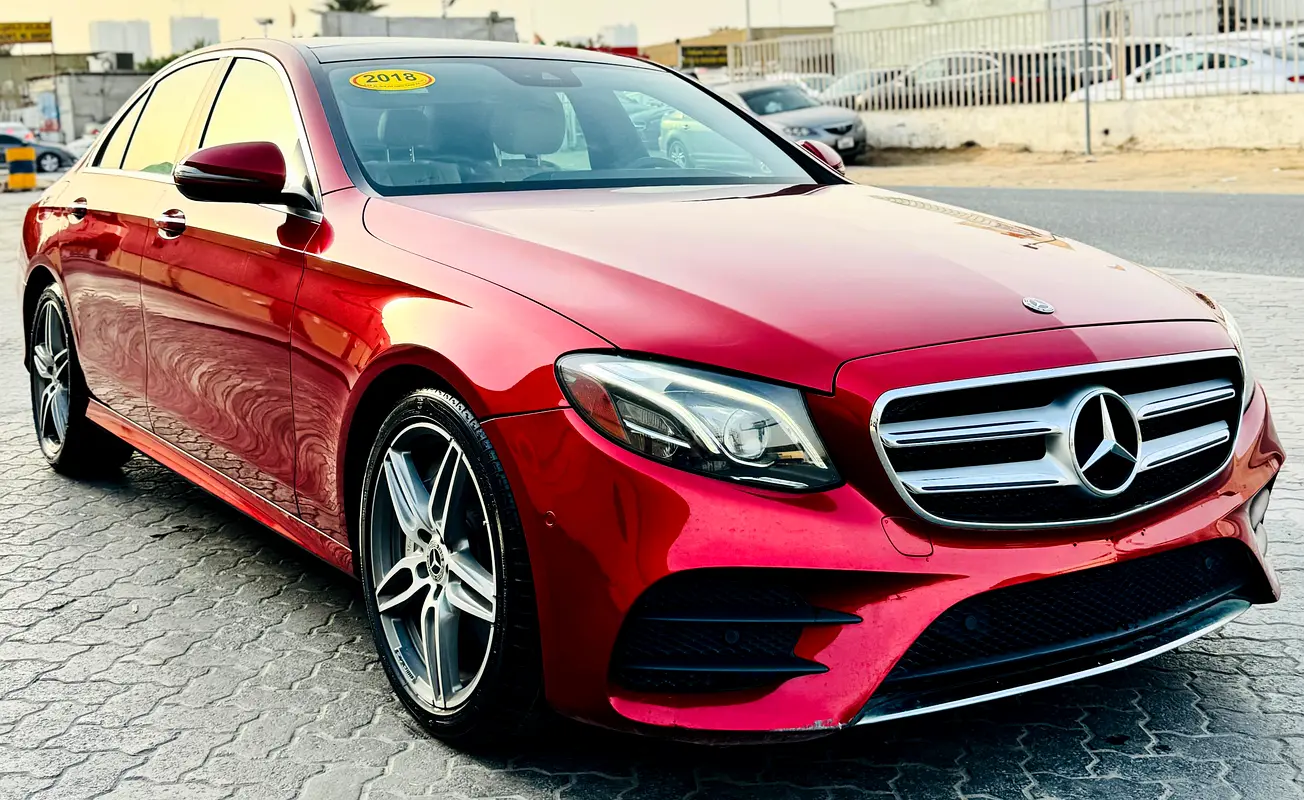 Mercedes-Benz E-Class 2018 — photo 1 of 16