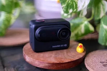 Insta360 GO 3S Standard Edition Midnight Black