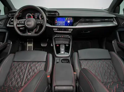 صورة 8 لـ 2024 AUDI S3