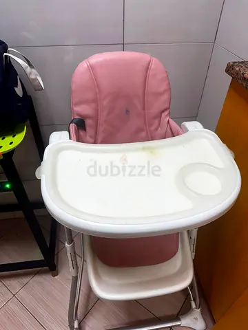 Pink baby high chair with removable tray - used