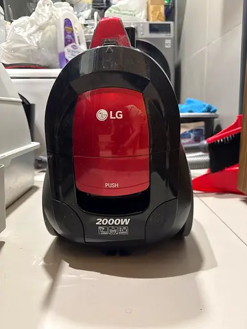 LG 2000W Compact Canister Vacuum Cleaner - Good Working Condition