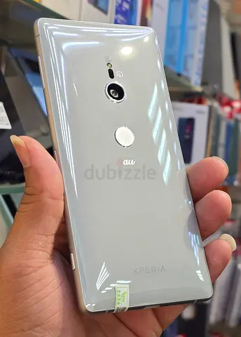 Sony Xperia XZ 2  smartphone - clean white back, working condition
