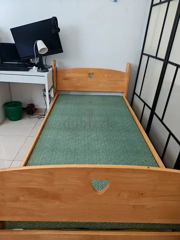 Wooden Bed 100x200